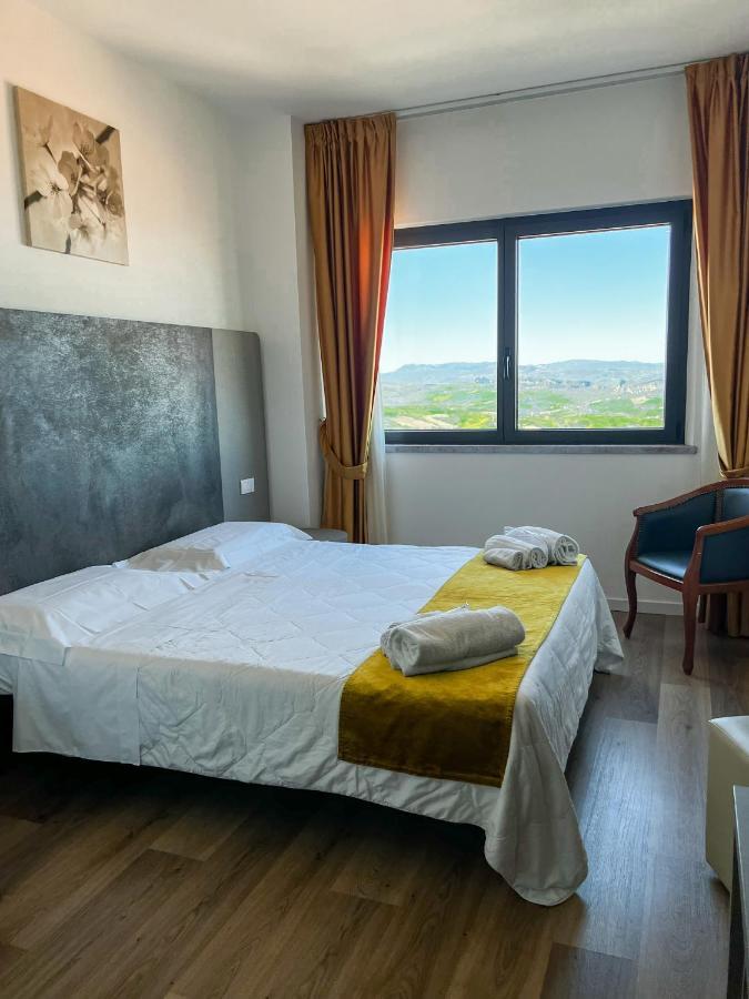 Hotel Joli San Marino Esterno foto