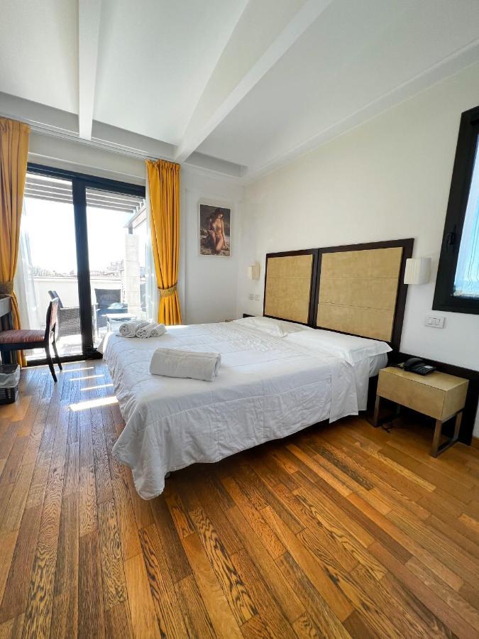 Hotel Joli San Marino Esterno foto