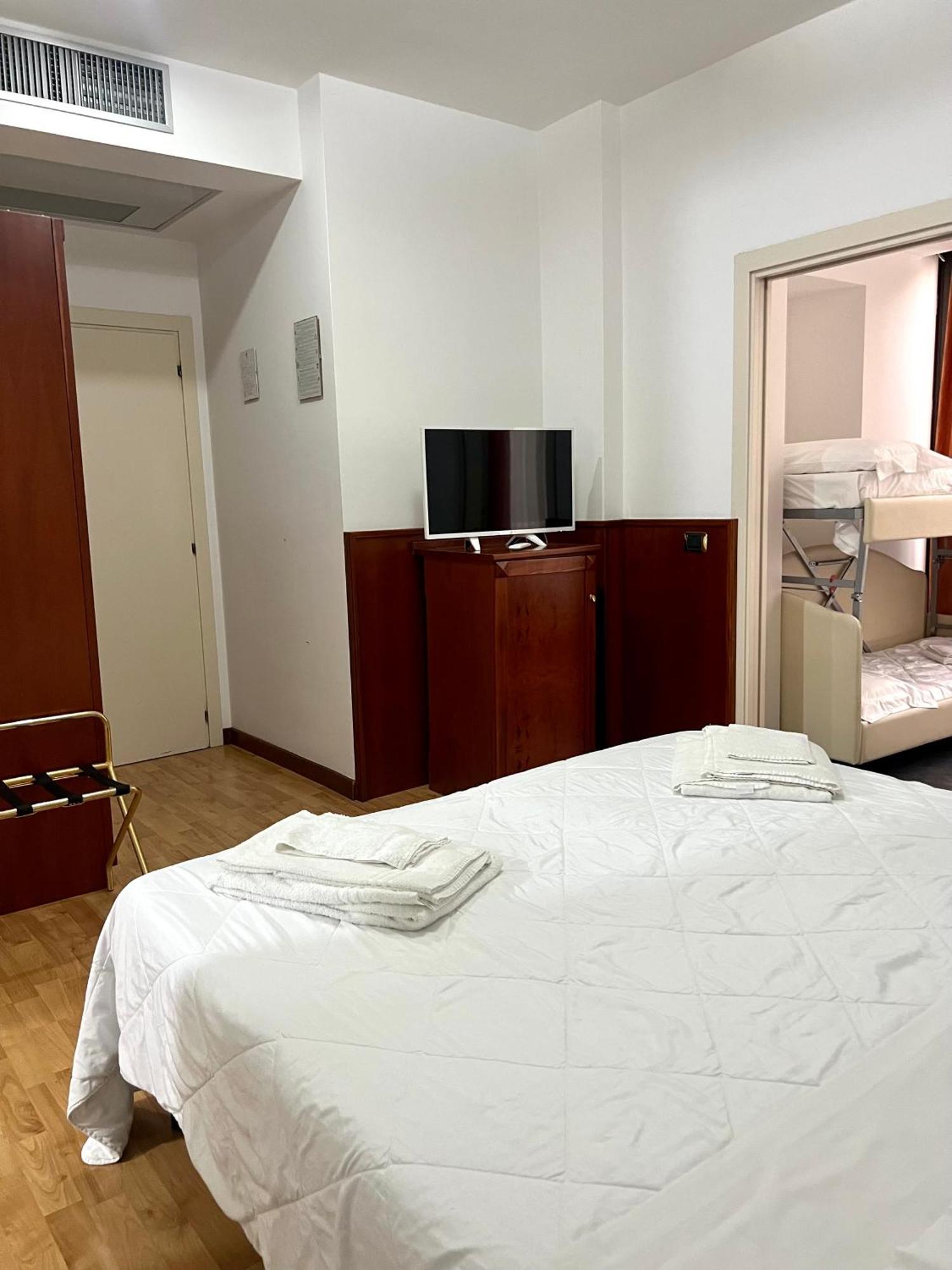 Hotel Joli San Marino Esterno foto