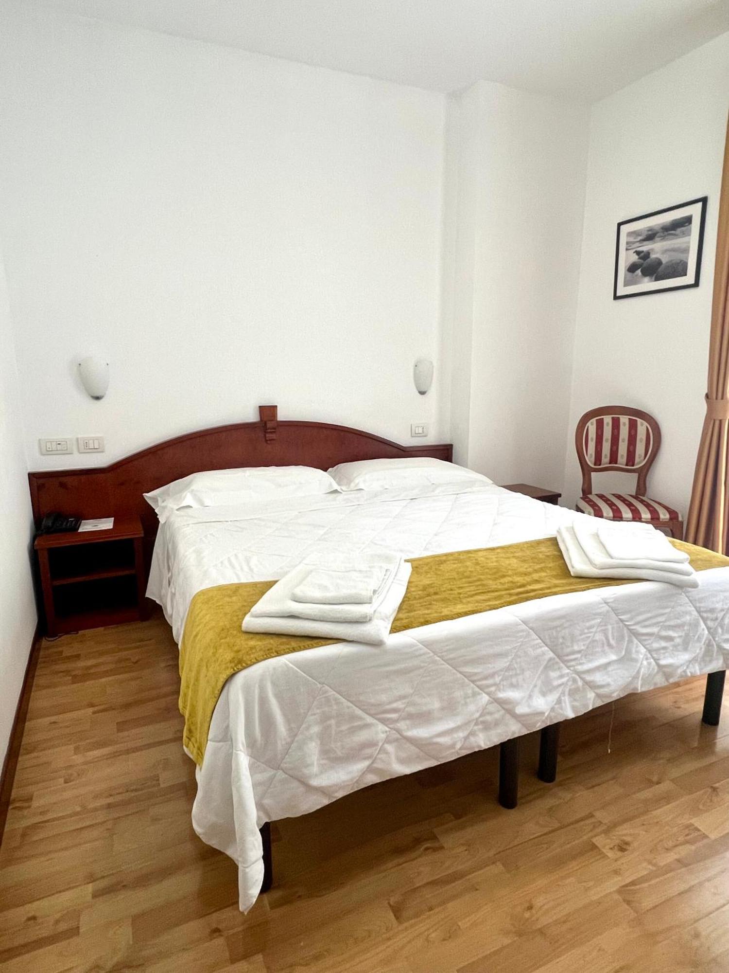Hotel Joli San Marino Esterno foto